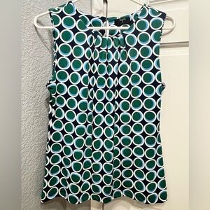 Tahari NWT Green &  Blue Patterned Blouse